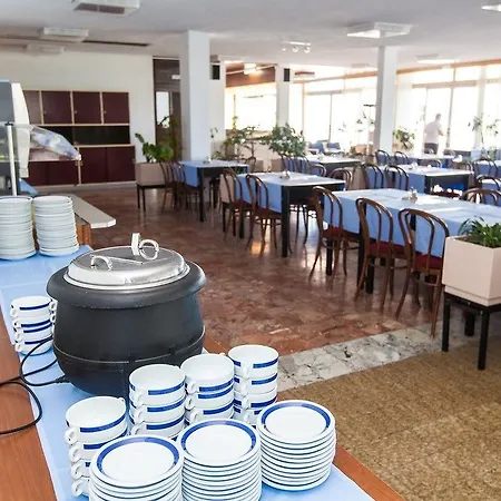Kacjak База отдыха Драмаль
